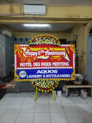 Papan Bunga di Larangan