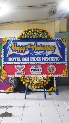 Papan Bunga di Larangan